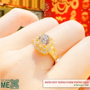 Nhẫn Hột Trắng Form Vuông