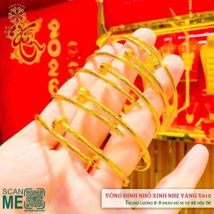 Vòng Đinh Nhỏ Xinh