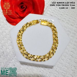 Lắc Khoen Lật Phối Tấm Trắng
